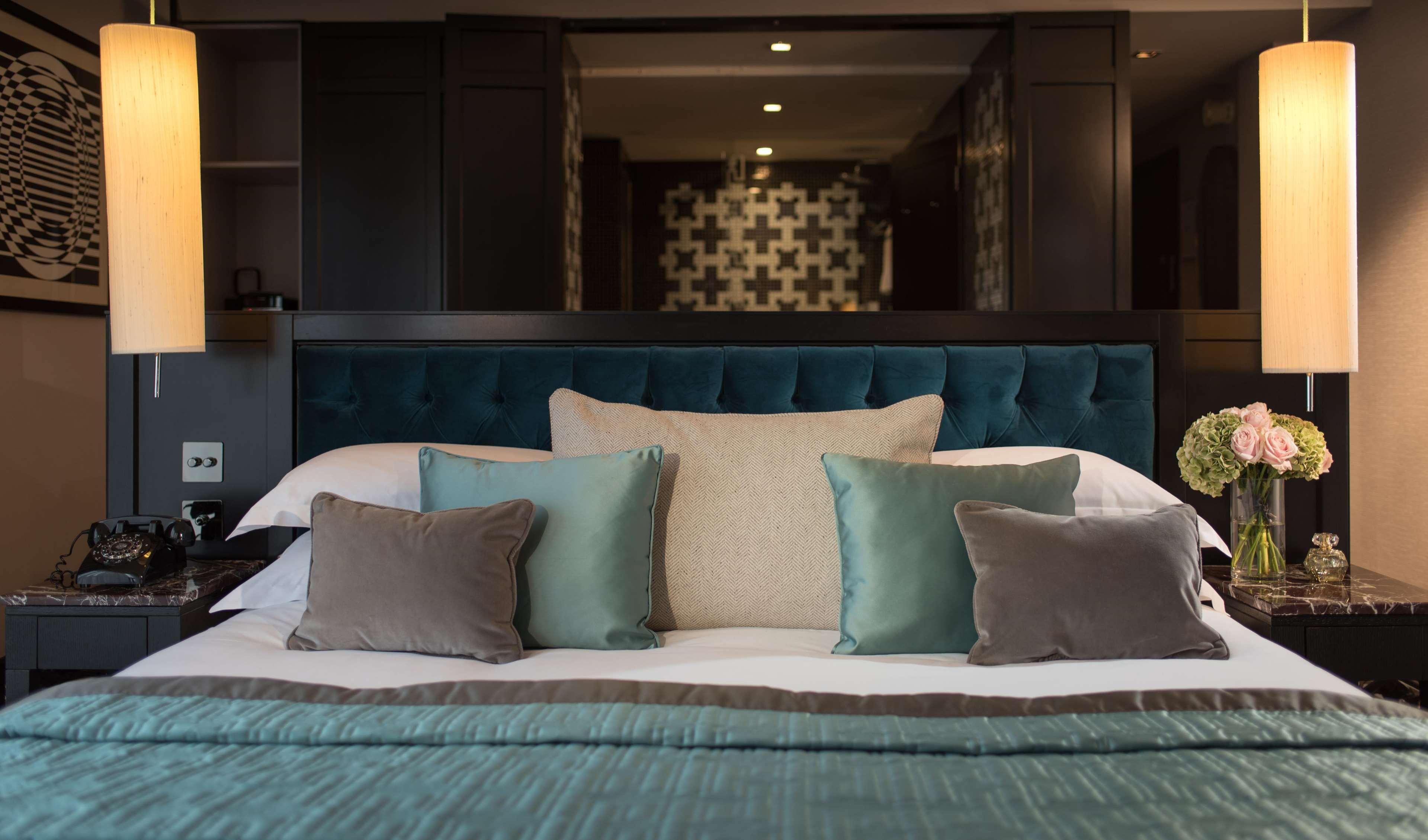 فندق ذا فيتزويليام بلفاست المظهر الخارجي الصورة A bedroom at the hotel
